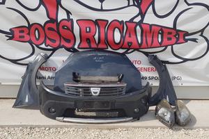 DACIA SANDERO STEPWAY MUSATA COFANO FARI PARAURTI