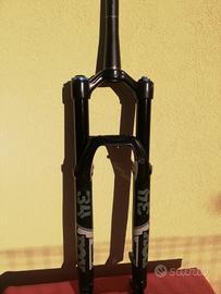 Forcella Fox 34 performance elite grip 2 140mm 