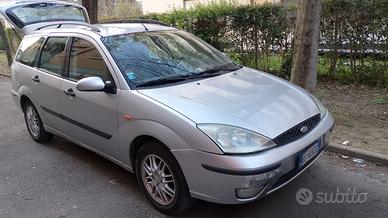 Ford focus 1.6 benzina metano