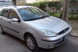 Ford focus 1.6 benzina metano