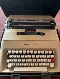 Macchina da scrivere