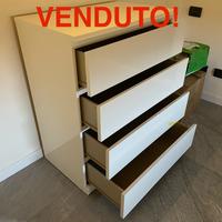 VENDUTO! Cassettiera bianco lucido 4 cassettoni