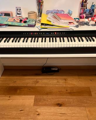 Pianoforte elettronico Roland FP-50