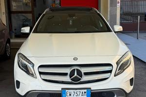 Mercedes-Benz Gla 220 4 Matic Automatic Premiun