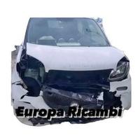 Ricambi misti assortiti Smart 453 modello for four