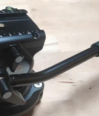 Testa video Sirui VA-5 + Manfrotto 438