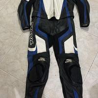 Tuta per pista