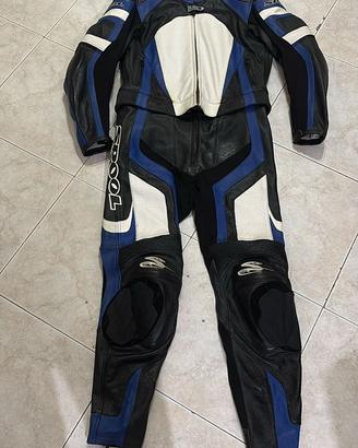 Tuta per pista