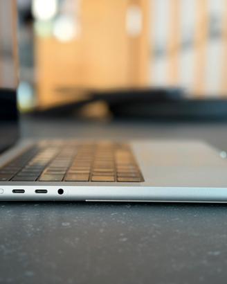Mac book Pro 2021 14”