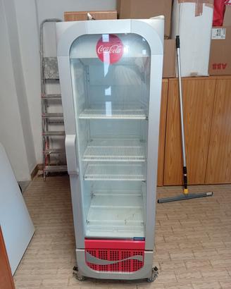 frigo vetrina coca kola