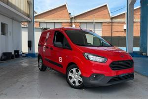 Ford Transit Courier - 2022