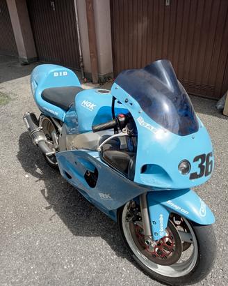 Suzuki gsxr 600 srad