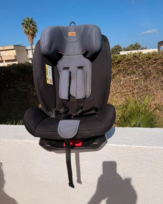 Passeggino e culla come nuovi
