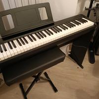 pianoforte Roland fp10