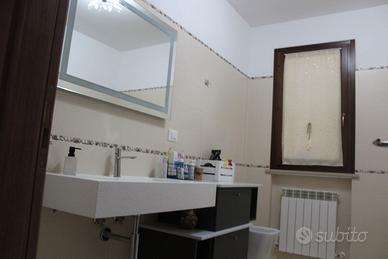 MOBILE BAGNO