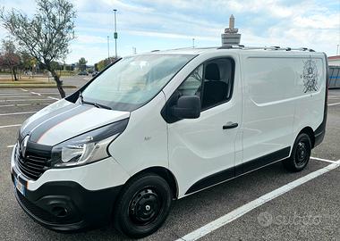 Renault Trafic L1 H1 1.6 DCi 122cv  (NO IVA)