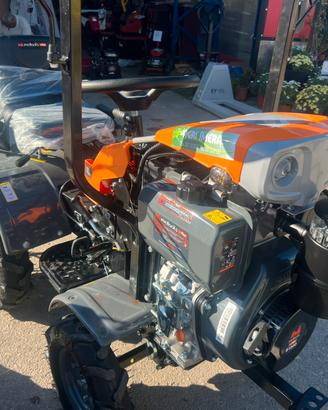 Trattore   Mini 4x4.  Agri imera. Nuovo