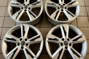 4 Cerchi Originali  Audi da 19 Audi A3 Q2 Q3 TT
