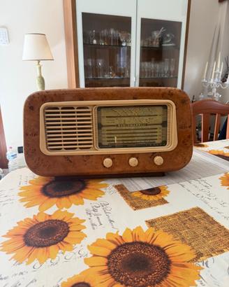 Radio d’epoca Radiomarelli modello 122