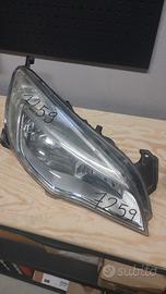 Fanale anteriore destro Opel Astra j
