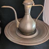 Caraffa per tè con bruciatore a carbone inferiore