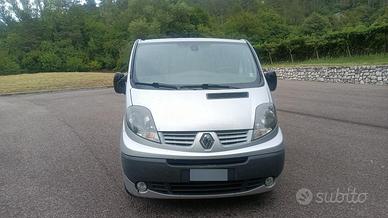 Renault Trafic Black Edition 