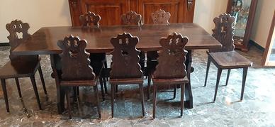 Tavolo in palissandro massello con 8 sedie – Epoca