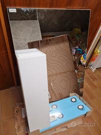 mobiletto bagno con specchio