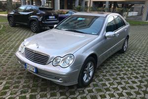 Mercedes Benz C320 4 Matic