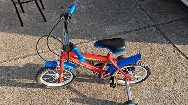 Bici con rotelle