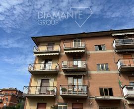 Appartamento al 3° piano con garage, vista Lago