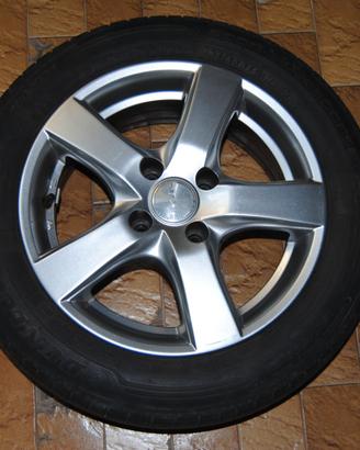 cerchi in lega MAK con gomme da 15