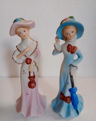 Due Dame in Ceramica Rosa & Azzurra alte 16 cm