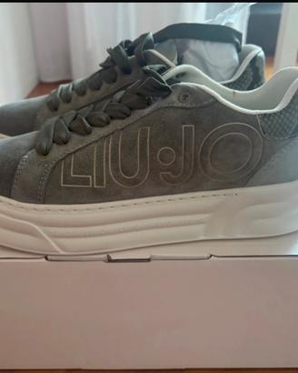Sneakers scamosciate LiuJo