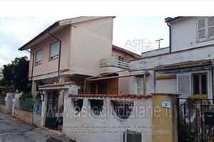 Villa o villino Nettuno [A4347083]