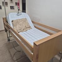 Letto degenza nuovo 3 snodi elettrico