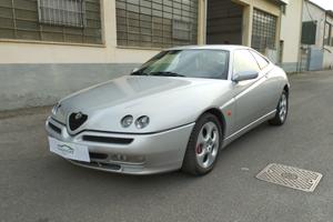 Alfa Romeo GTV 3.0i V6 24V cat