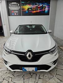 Renault Megane Mégane Blue dCi 115 CV EDC Techno