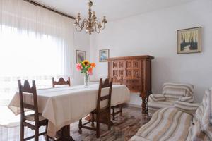 Appartamento di 237 m² con 4 locali e box auto dop