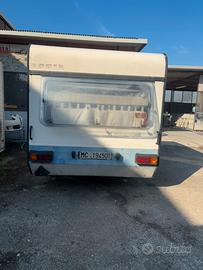 caravan 4 posti