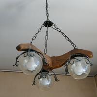 4 Lampadari antichi e una lampada