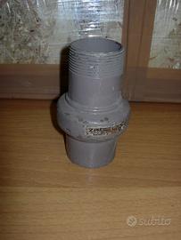 GIUNTO ISOLATO PER TUBAZIONI GAS DELLA ZUNT ITALIA