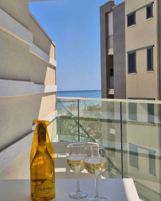 Piccolo Appartamento di lusso vista mare