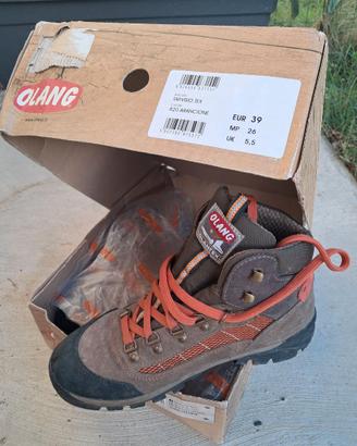 Scarponi trekking Olang tg. 39