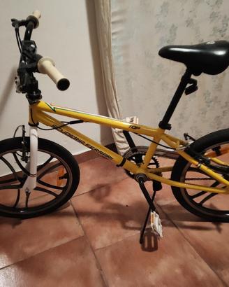 bici BMX scuderia Ferrari