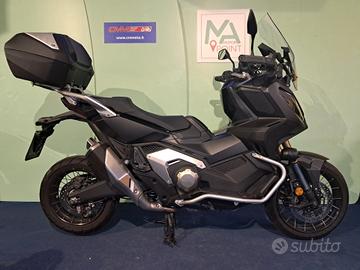 Honda X-ADV 750 DCT Adventure