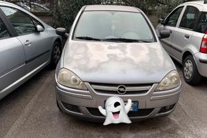 Opel corsa 1300 anno 2006