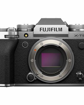 Fujifilm X-T5 Body Silver - NUOVO