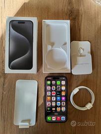 iPhone 15 Pro 256GB - Pari al Nuovo -Batteria 100%