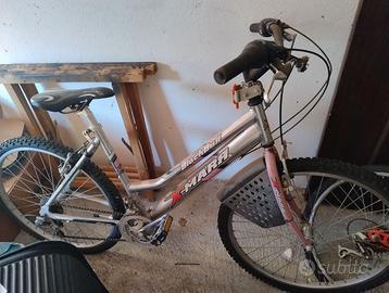 Bicicletta ragazza